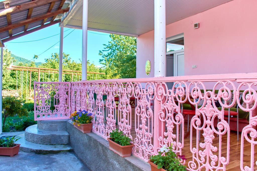Leila'S Guest House Joqolo Exterior photo